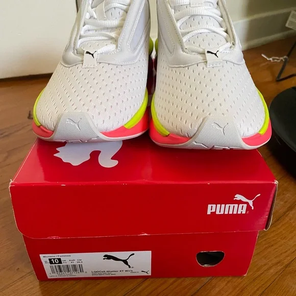 Puma Sneakers with Neon Accents - Picture 2 of 7